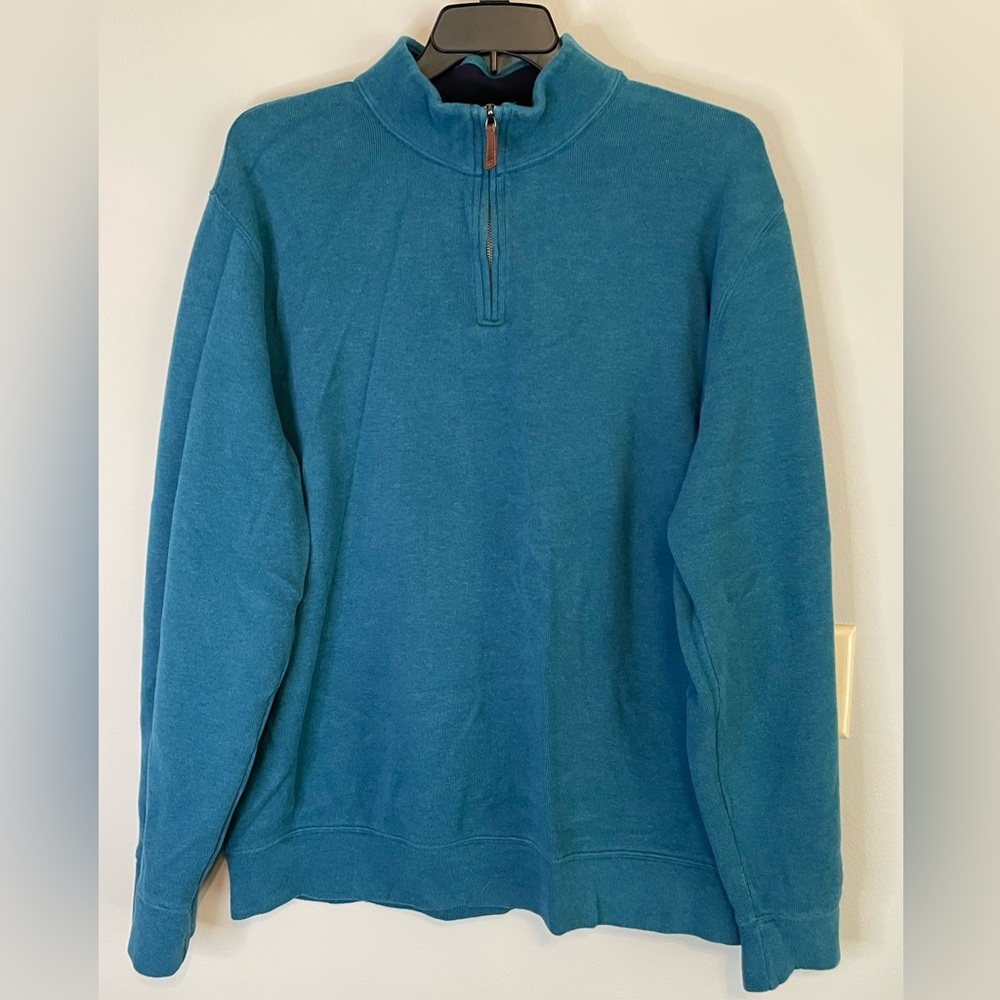 Lands End Men’s Casual Pull Over Sweater. Made ck Neck & front Quarter Zip.
